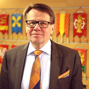 Landskapsdirektör Kari Häkämies, Egentliga Finland