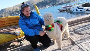 Marjaana Hoikkala hade ingen erfarenhet av att klättra eller vandra i berg före resan till Bolivia i september i år. marjaana Hoikkala i Bolivia