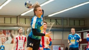 Topias Laine gjorde tio mål för HC West. HC Wests Topias Laine.
