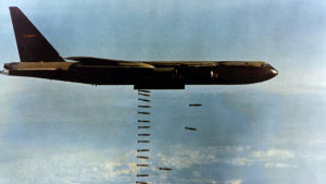 Amerikansk B-52-bombare över Vietnam. Amerikansk B-52-bombare över Vietnam under Vietnamkriget.