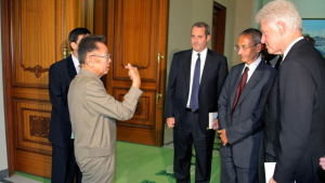Ex-president Bill Clinton träffade Kim Jong-Il i Pyongyang år 2009 Ex-president Bill Clinton träffade Kim Jong-Il i Pyongyang år 2009