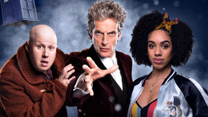Doctor Who-sarjan kymmenes tuotantokausi: Nardole (Matt Lucas), Tohtori (Peter Capaldi), Bill (Pearl Mackie)