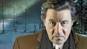Steve van Zandtin Sopranosissa patentoima yrmyilme on valjastettu tehokkaaseen käyttöön myös Lilyhammerissa. Lilyhammer-sarjan päähenkilö Frank Tagliano (Steven van Zandt).