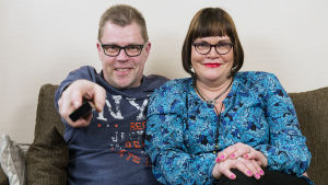 Sohvaperunat-sarjan neljäs tuotantokausi: Mika/”Mici” ja Marja/”Maicci”, Oulu.