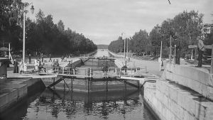 Vääksyn kanavasulku 1900-luvun alussa. Kanavansulku, mustavalkoinen kuva