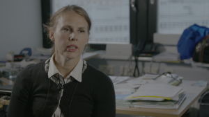 Helsingfors stad har inget annat alternativ än att konkurrensutsätta tjänsterna som riktar sig missbrukare, säger avdelningschef Leena Turpeinen Leena Turpeinen, avdelningschef Helsingfors stad
