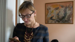 Iluta Lace på sitt arbetsrum i Marta Sentrs i Riga Iluta Lace på Marta Sentrs i Riga