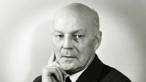Eero Leväluoma Radioteatterin 10-vuotisjuhlavuonna 1956. Ohjaaja Eero Leväluoma (1896-1969) kuvattuna vuonna 1956.