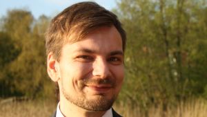 Juho Kuorikosken mukaan demot ja pelien kräkkääminen loivat pohjan kotimaiselle peliteollisuudelle Juho Kuorikoski