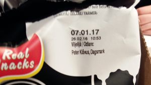 Peter Klåvus potatisar från Dagsmark sprids som chips över hela världen. Peter Klåvus potatisar från Dagsmark sprids som chips över hela världen.