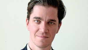 Martin Kragh säger att det finns kopplingar mellan Sputnik News och högerextrema webbsajter som Fria Tider. Martin Kragh vid Utrikespolitiska institutet i Sverige