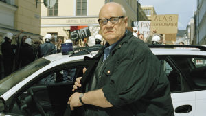 Oiva Lohtander on komisario Jansson. Oiva Lohtander on komisario Jansson. Raid 2003