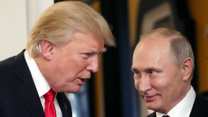 Donald Trump och Vladimir Putin träffades kort i Vietnam under slutet av veckan. Trump och Putin berömde varandra i Da Nang men de höll aldrig något eget, regelrätt möte