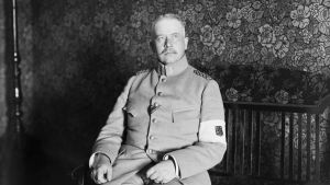 Generalmajor Theslöf 19.4.1918. Generalmajor G. Theslöf, Sveaborgs kommendant 19.4.1918.