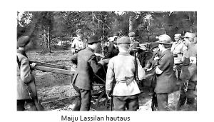 Kirjailija Algoth Untolan (salanimiä mm. Maiju Lassila) hautaus hänen teloittamisensa jälkeen keväällä 1918 Santahaminassa.