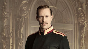 Baritoni Waltteri Torikka Carl Gustav Mannerheimin roolissa, Ilmajoen musiikkijuhlat 2017.