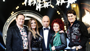 Tapani Kansa, Eini, Sami Hintsanen, Vicky Rosti ja Frederik Tartu Mikkiin -jakso 200