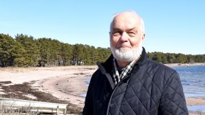 Yrjö Sahlsted efterlyser klara regler angående båtförvaringen. Yrjö Sahlstedt