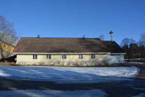 Stallbyggnad vid Svidja slott.