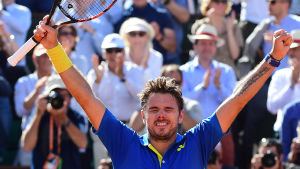 Stan Wawrinka jublar efter semifinalsegern mot Andy Murray. Stan Wawrinka jublar efter semifinalsegern mot Andy Murray.