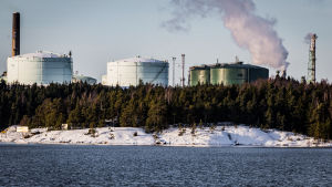 Industriklustret i Sköldvik har enorm betydelse för Östnyland.. Sköldvik industriområde