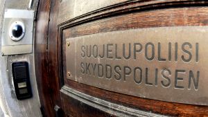 Skyddspolisen skulle bli mindre av polis och mera av underrättelseorgan enligt förslaget. Skyddspolisen skulle bli mindre av polis och mera av underrättelseorgan enligt förslaget.