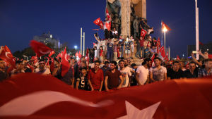   Supporters of President Erdoğan 