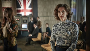 Abigail Thaw, näyttelijä John Thaw´n tytär, esittää nuoren Morsen toimittajaystävää. Lahjakas etsivä Endeavour Morse jatkaa uusissa jaksoissa klassisten rikosjuttujen parissa.