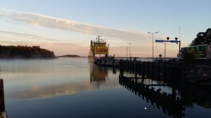 Den åboländska skärgården lockar allt fler turister till regionen. Galtby färjefäste.