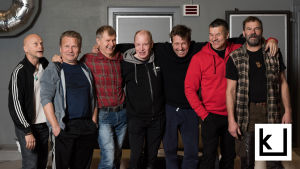 Tero Jartti Eerona, Pertti Koivula Laurina, Taisto Reimaluoto Timona, Jari Pehkonen Simeonina, Martti Suosalo Aapona, Jarmo Mäkinen Tuomaksena, Kai Lehtinen Juhanina seitsemän veljestä, aleksis kivi, radioteatteri, kuunnelma, wilho ilmari, 1954, jouko turkka, tv-sarja, 1989, ryhmäkuva