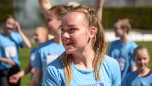 Rebecca Ehrnrooth som sprang den sista sträckan Rebecca Ehrnrooth på stafettkarnevalen