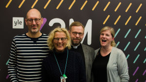 Bettina Sågbom, Freddi Wilén, Pekka Palmgren och Ann Christine "Anki" Karhu. Gamla X3M programledare poserar