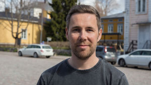 Anders Granfelt har tidigare jobbat med trafikfrågor men är i dag i fastighetsbranschen. bild på en man