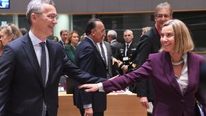 Jens Stoltenberg och Federica Mogherini Jens Stoltenberg och Federica Mogherini