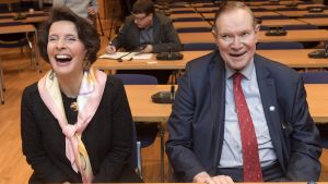 Också Paavo Lipponen var på plats när Anne Berner presenterade planerna för Ishavsbanan. Också Paavo Lipponen var på plats när Anne Berner presenterade planerna för Ishavsbanan.