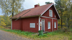 Den tidigare ungdomsgården i Strömfors är fortfarande till salu. Noppa fungerade tidigare som ungdomsgård i Strömfors.