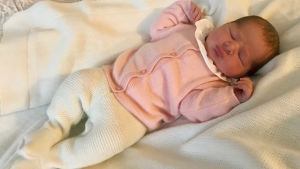 Lilla prinsessan som föddes 9 mars. Prinsessan Madeleine och Christopher O’Neills dotter föddes 9.3.2018.