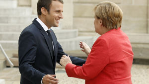Förbundskansker Merkel och president Macron. Emmanuel Macron och Angela Merkel