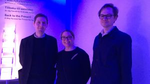 Gustaf Kjellin, amanuens Katarina Siltavuori och Daniel Golling på Designmuseet. Gustav Kjellin, Katarina Siltavuori och Daniel Golling på Designmuseet.