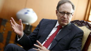 Natos vice generalsekreterare Alexander Vershbow. Natos vice generalsekreterare Alexander Vershbow.