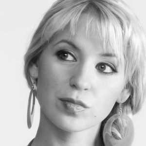 Forskaren och sociologen Karin Creutz är kritisk till hur Yle formulerat frågan som rör invandring och risken för terrorism i valkompassen. karin creutz,