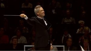 Hannu Lintu johtaa Radion sinfoniaorkesteria 30.9.2016