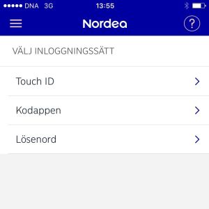 Nordeas app tillåter inloggning med fingeravtryck, bankens kodapp och lösenord. Nordeas mobilbanks inloggningsfunktioner.