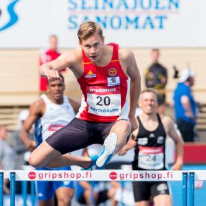 svarta lesbiska brottning