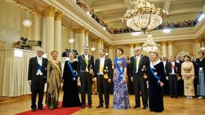Suomen presidenttejä puolisoineen Linnan juhlat 2012. Presidentit puolisoineen.