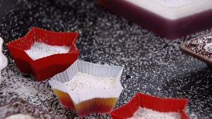 Gelégodis med lingon och havtorn