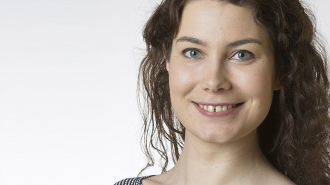 Riksdagsledamot Emma Kari och hennes barn har hotats med våld Inrikes