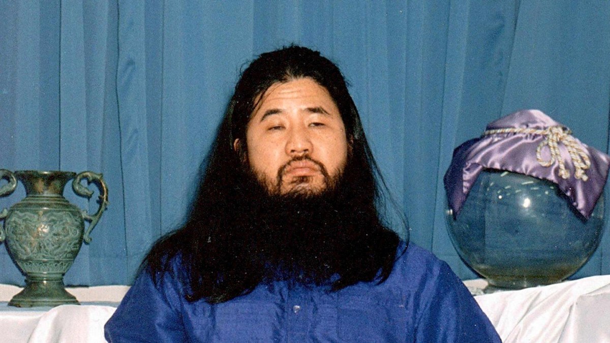 Arkivbild på Shoko Asahara, ledare för domedagssekten Aum Shinrikyo. Arkivbild på Shoko Asahara, ledare för domedagssekten Aum Shinrikyo.