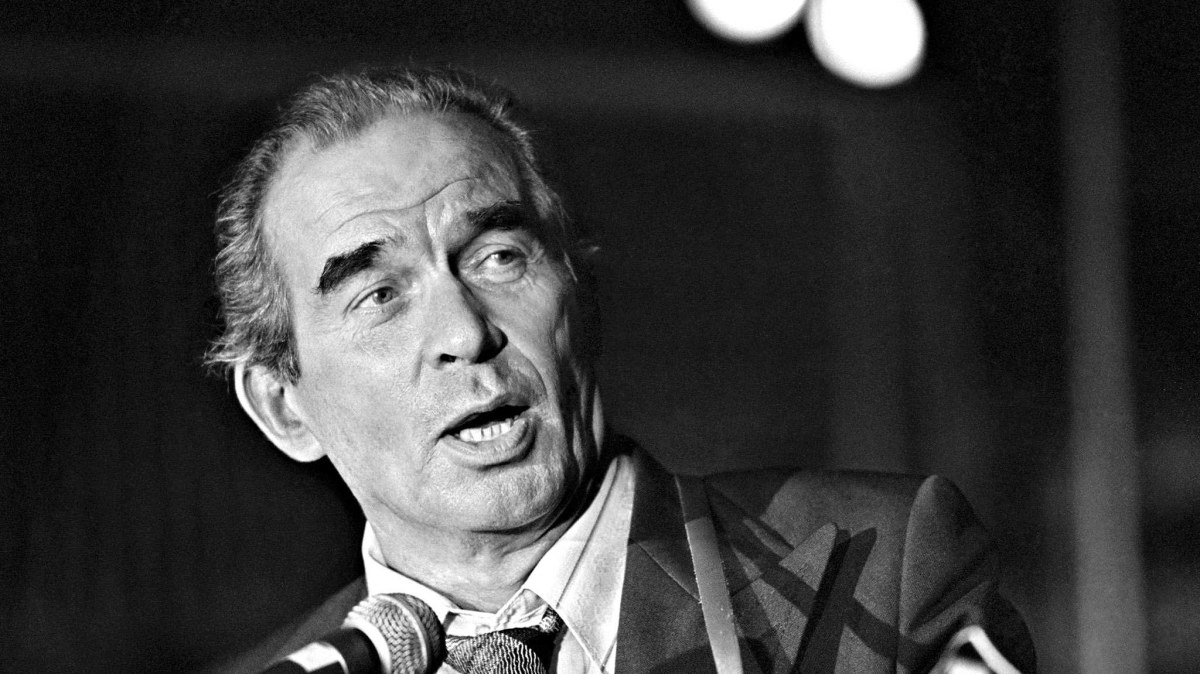 foto: YLE.fi Tapio Rautavaara śpiewa.