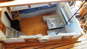 Detalj av miniatyrskuta på Lovisa sjöfartsmuseums utställning